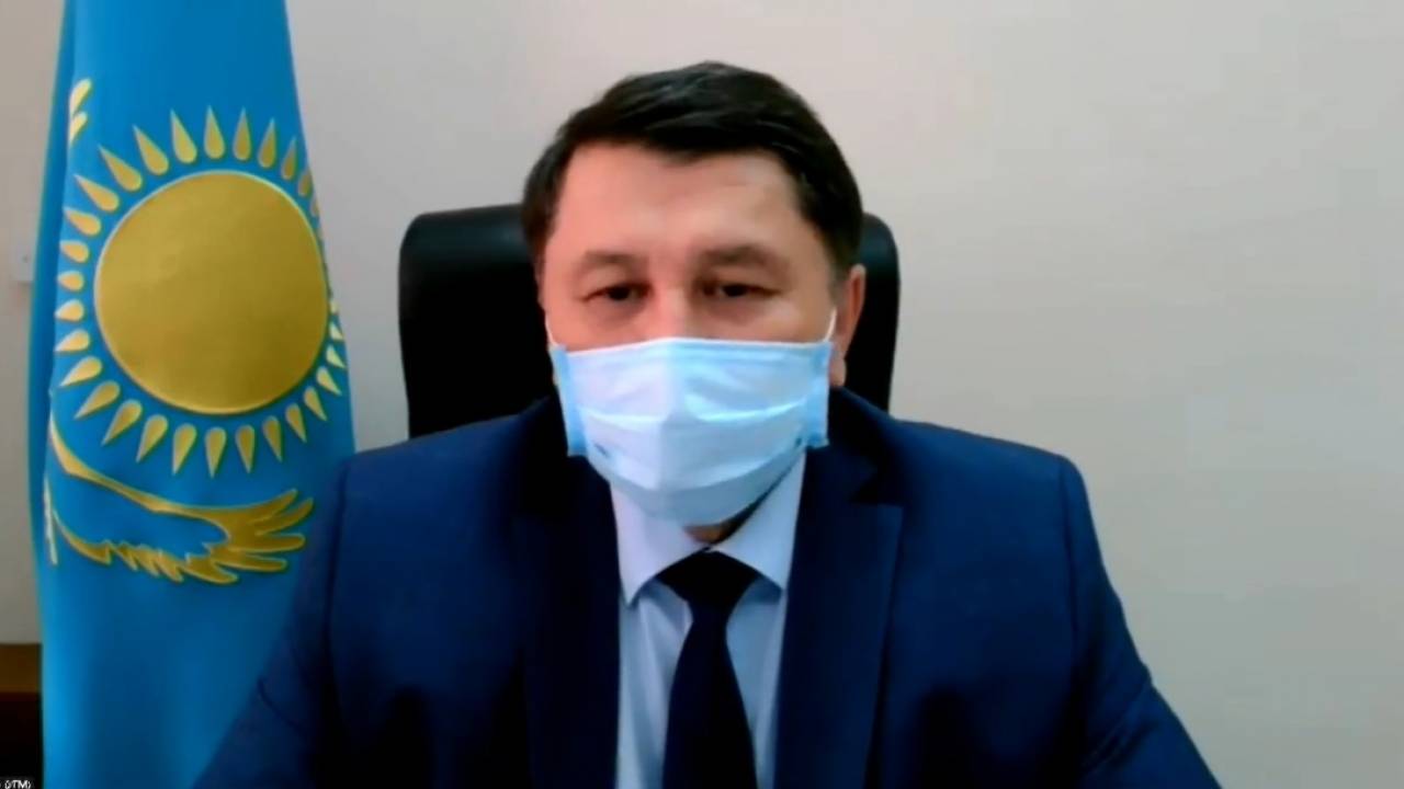 Бекшин высказался о прибывающих без ПЦР-справок казахстанцах
