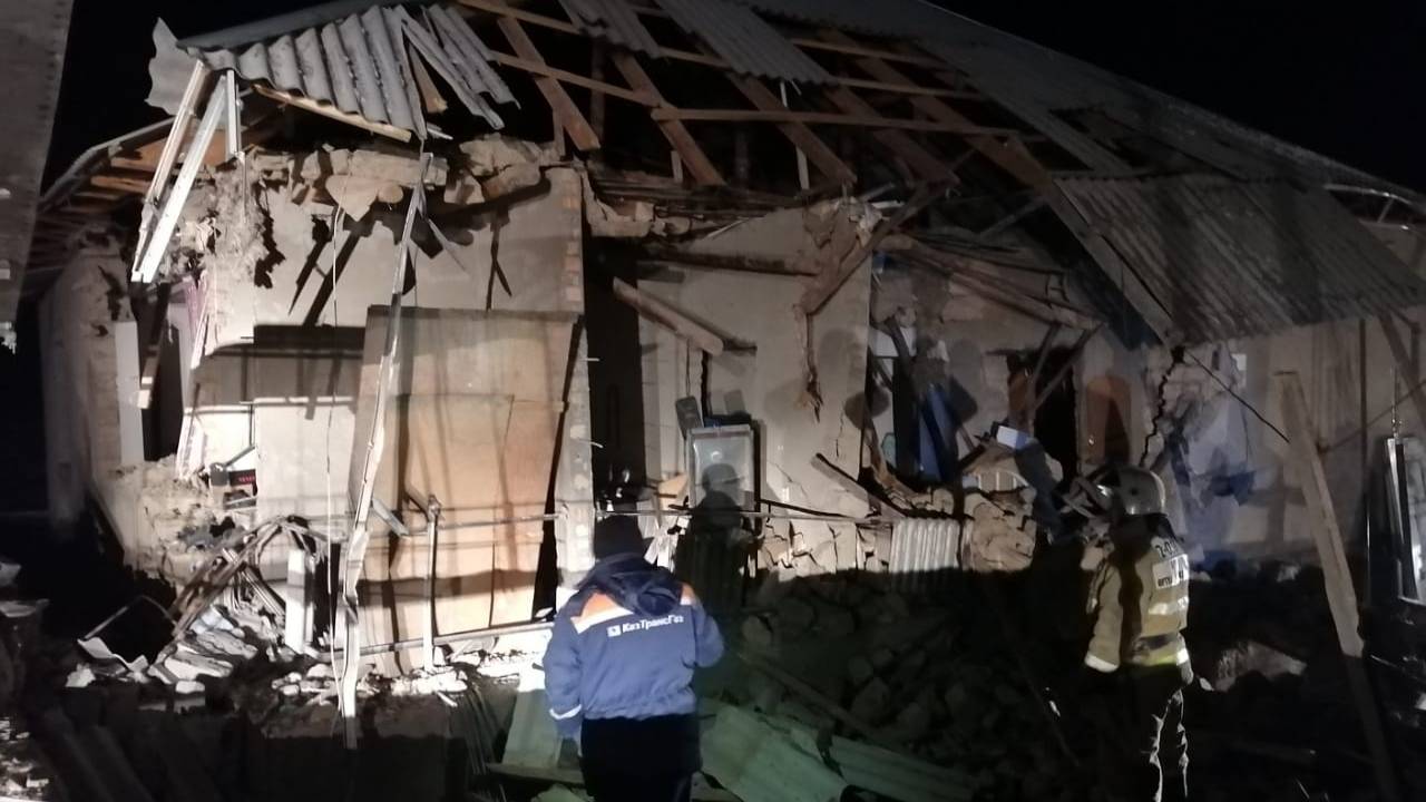 Дом обрушился после взрыва газбаллона в Шымкенте. Есть пострадавшие