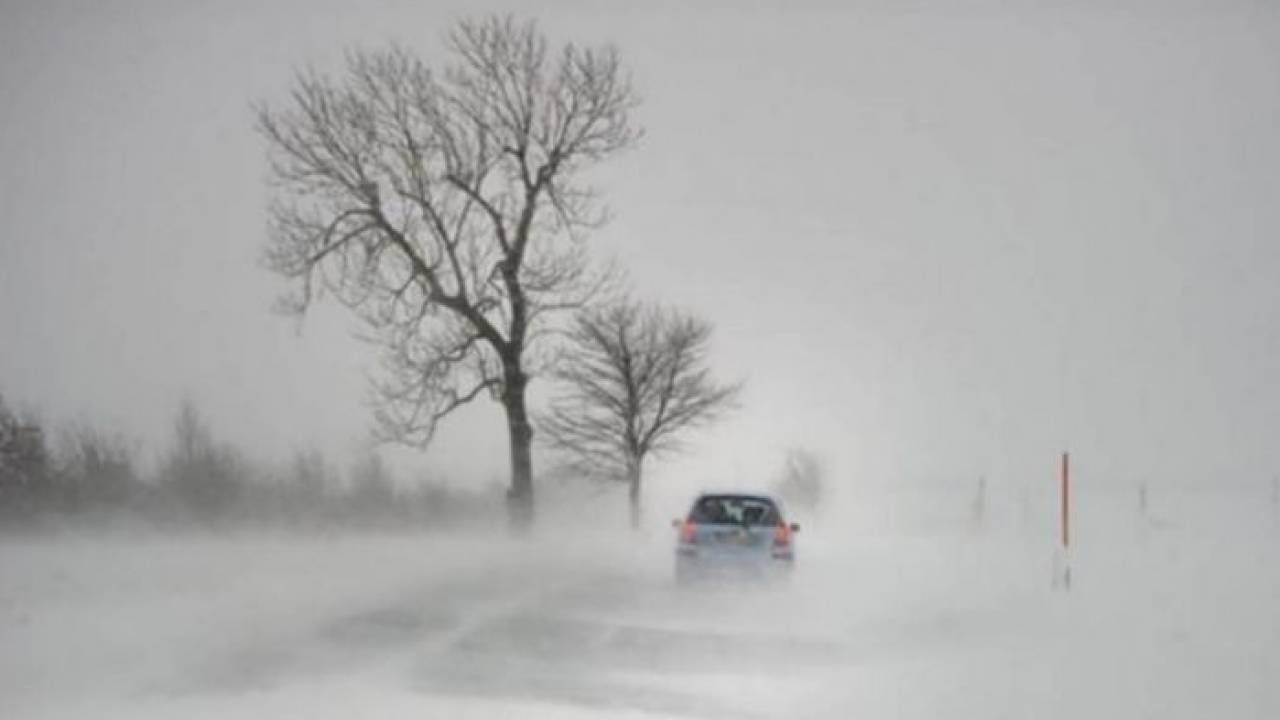 Из-за погоды ограничено движение по дороге Алматинской области