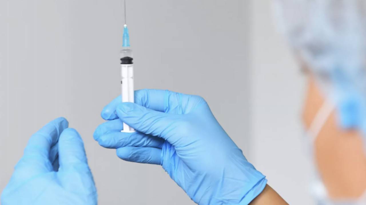 Массовая вакцинация в Казахстане. Убойный аргумент для улучшения эпидситуации