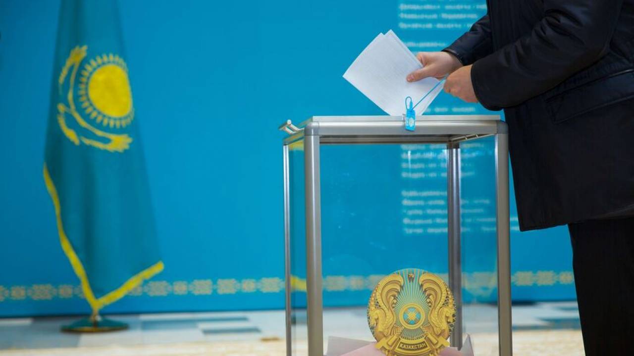 Началось голосование при представительстве Казахстана в 12 странах