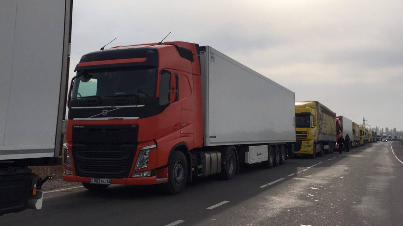 Налоговые органы смогут определять местонахождение грузового автотранспорта