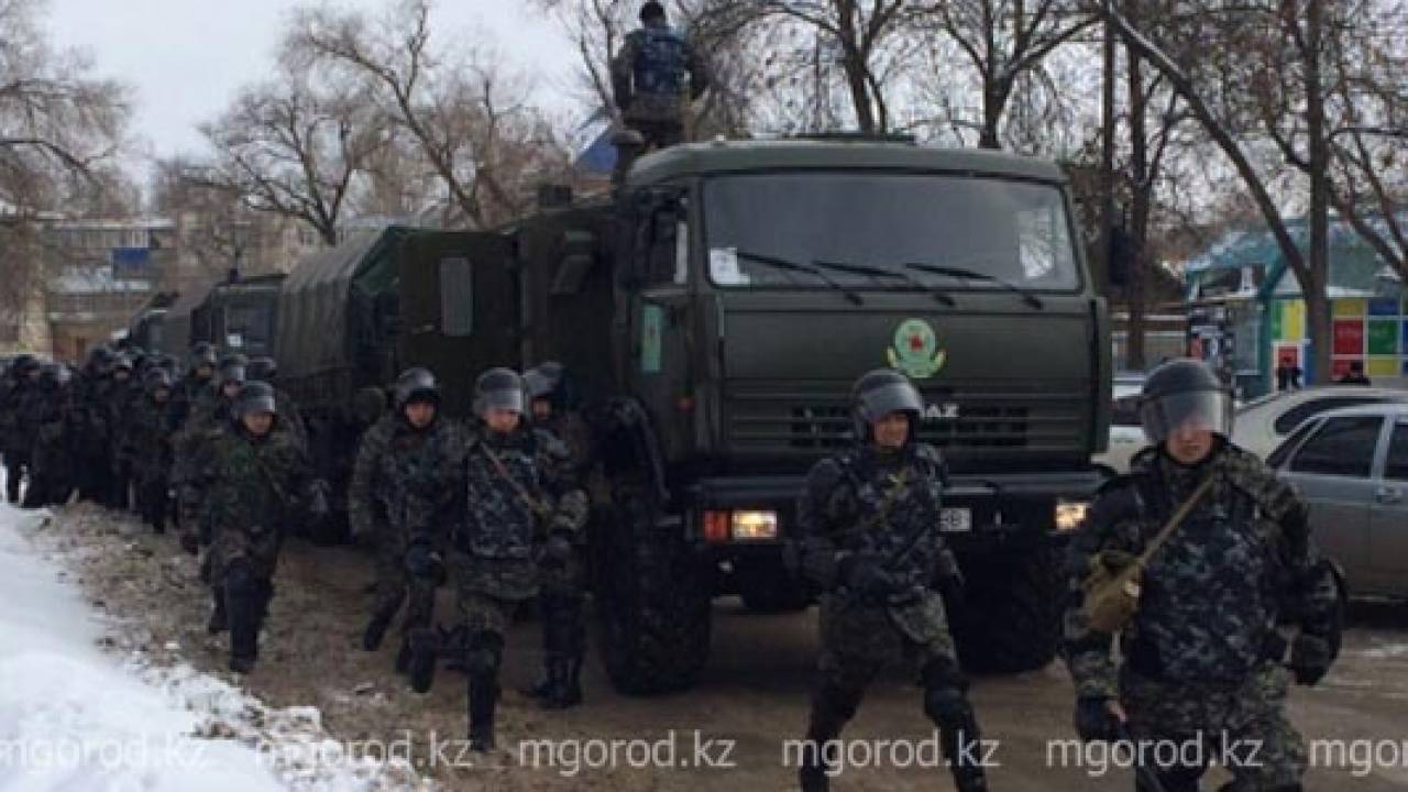 Письмо о заложенной бомбе прислали в школу в Актюбинской области: эвакуировали 600 человек