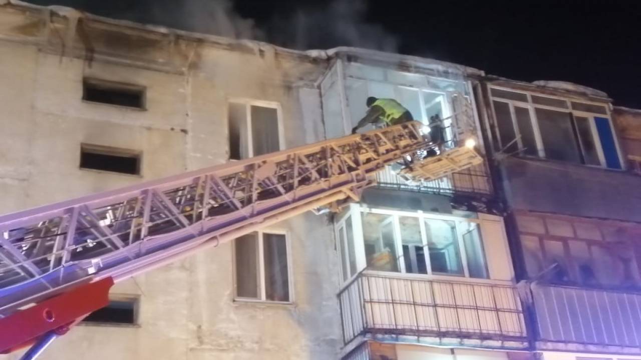 Пожар в многоэтажке произошел в Талдыкоргане