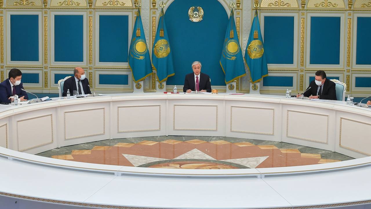 Президент провел заседание Высшего cовета по реформам