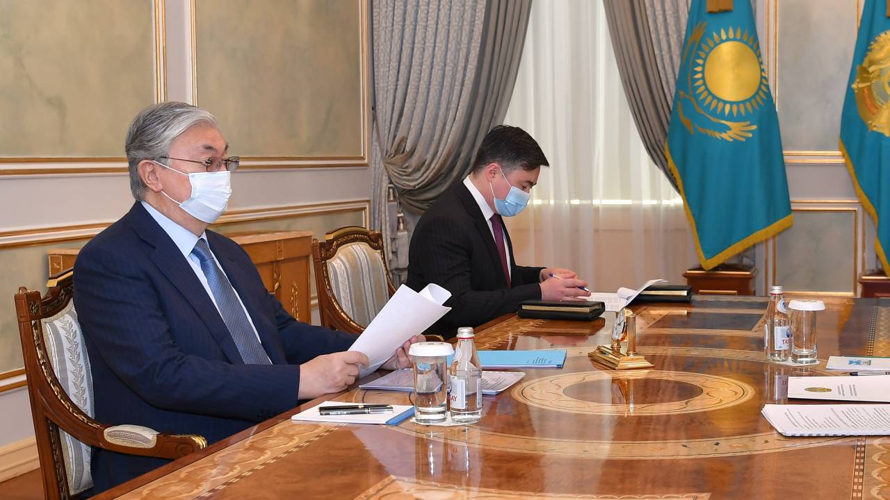 Токаев дал ряд поручений председателю Агентства по делам госслужбы