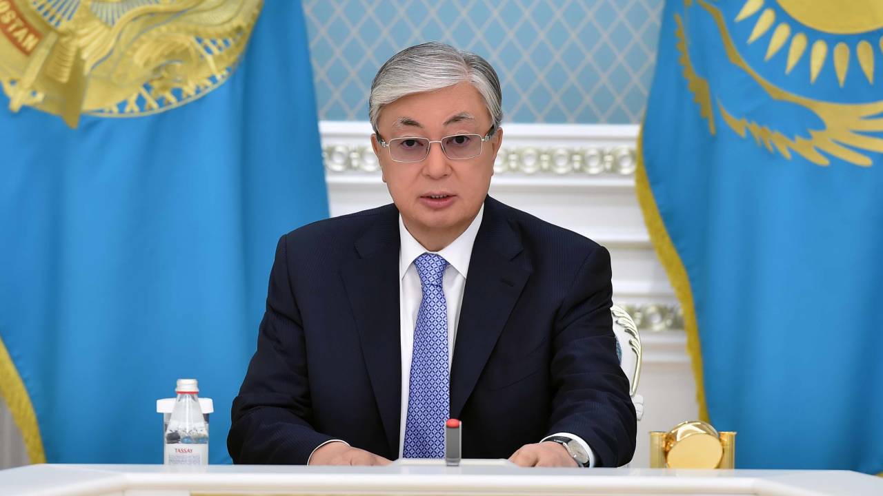 Токаев прокомментировал высказывания иностранцев о территории Казахстана