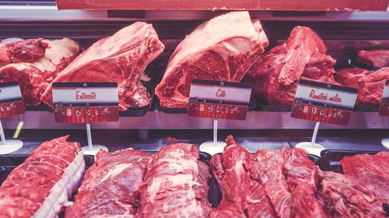 В Казахстане к весне мясо подорожает еще. Фермеры назвали причину