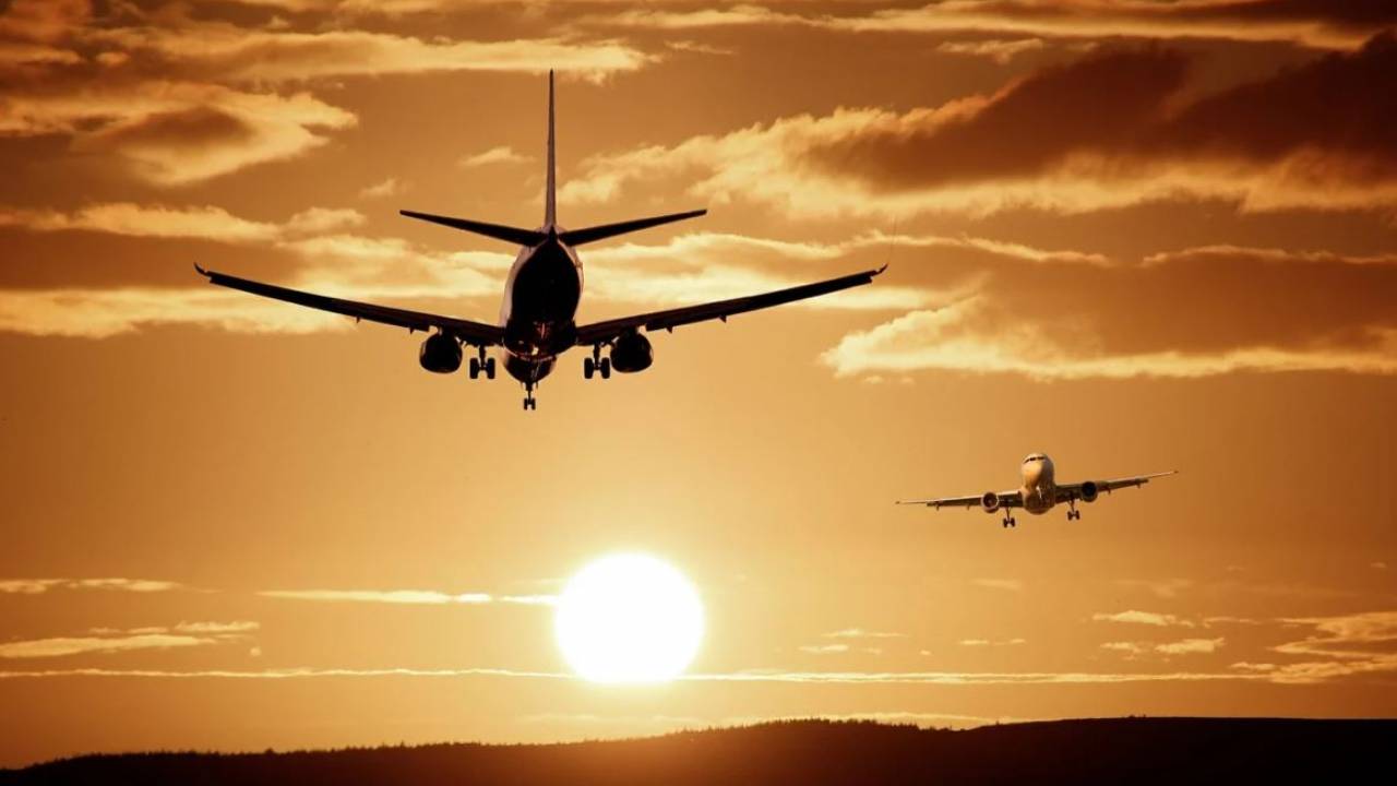 Казахстан увеличит количество авиарейсов с четырьмя странами
