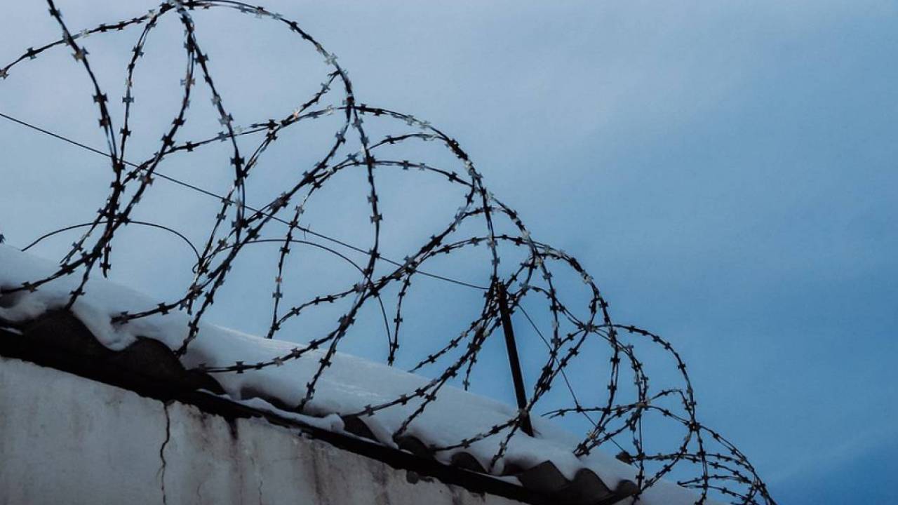 Морят голодом: в ДУИС Шымкента прокомментировали жалобы заключенных на пытки
