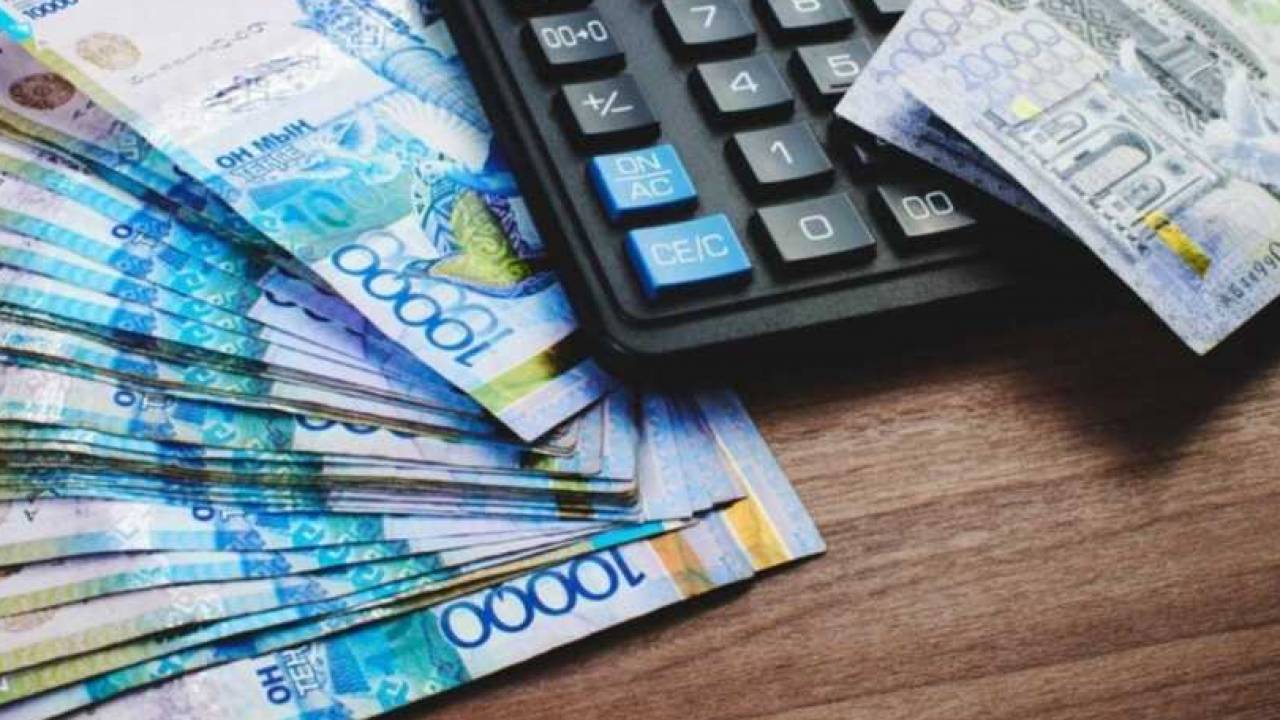Снятие пенсионных накоплений: казахстанцам одобрили почти 213 млрд тенге