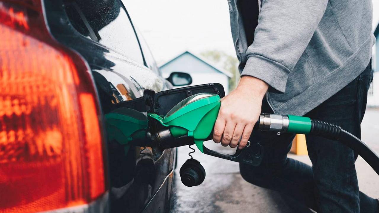 В Казахстане самый дешевый бензин среди стран СНГ