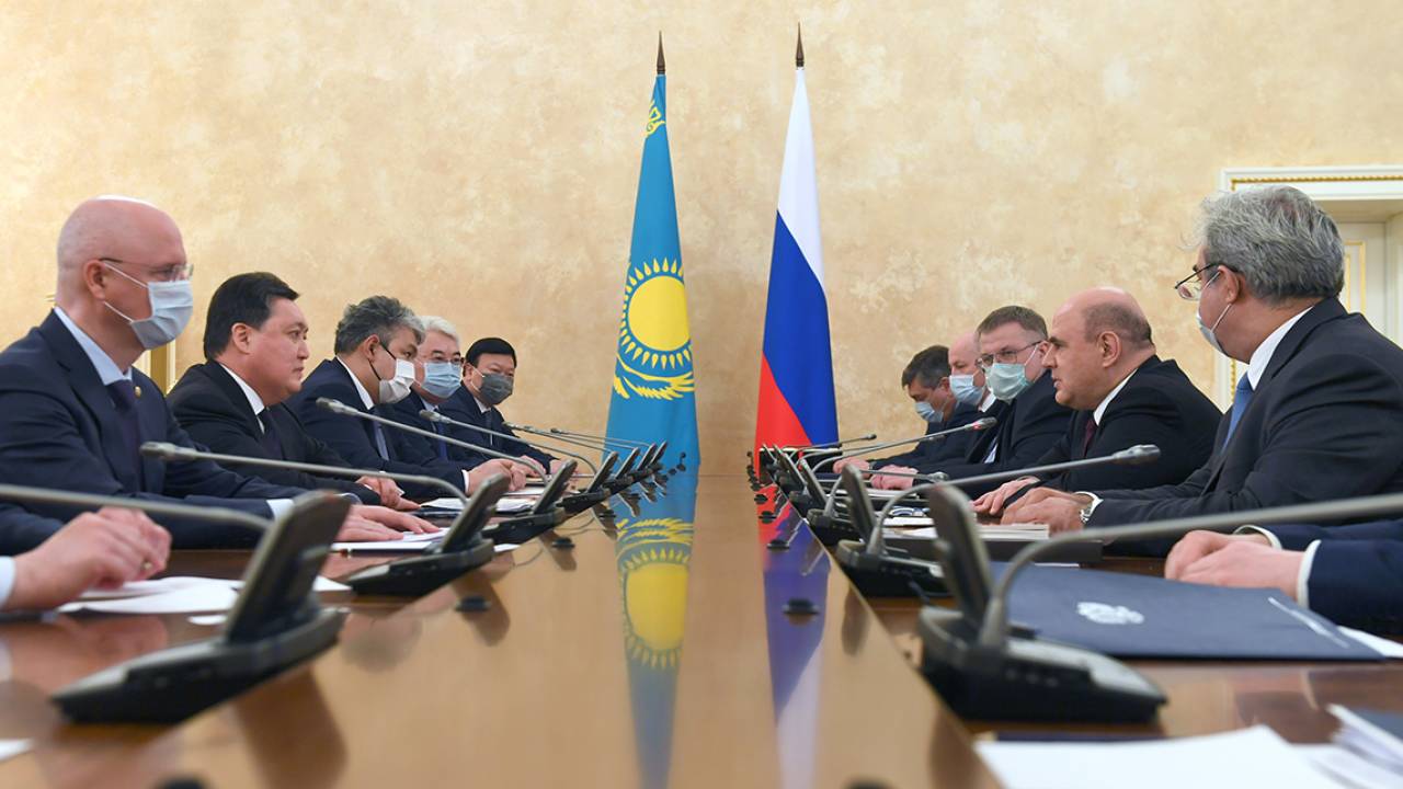 Аскар Мамин встретился в Москве с председателем правительства РФ Мишустиным