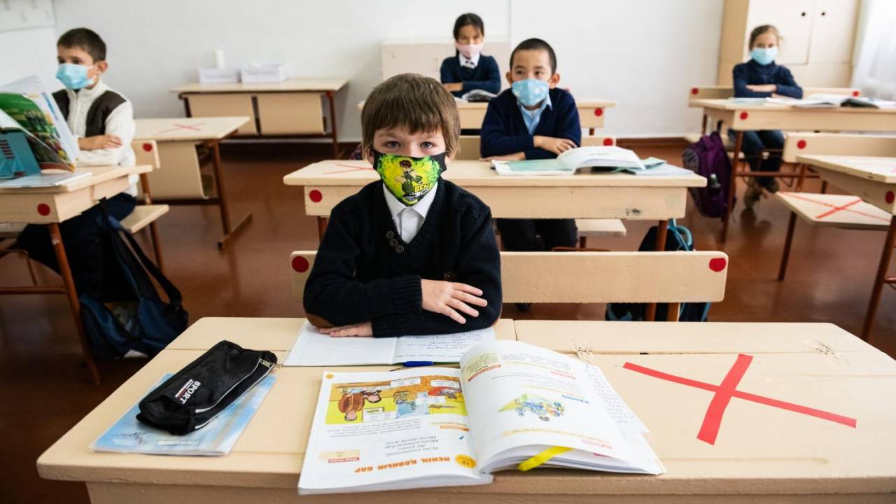 Более чем на 18 млн тенге оштрафовали директоров школ в Казахстане