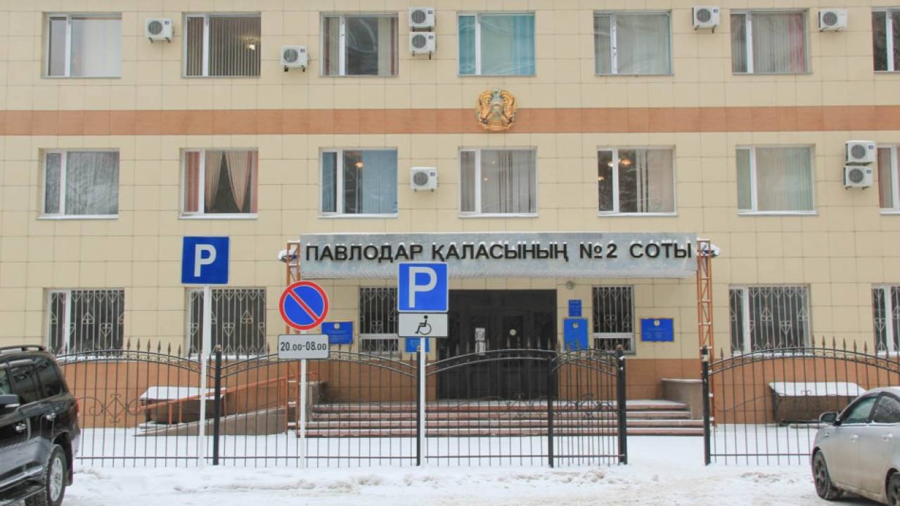 Бывшего сержанта полиции приговорили к 5 годам за избиение задержанного в Павлодаре