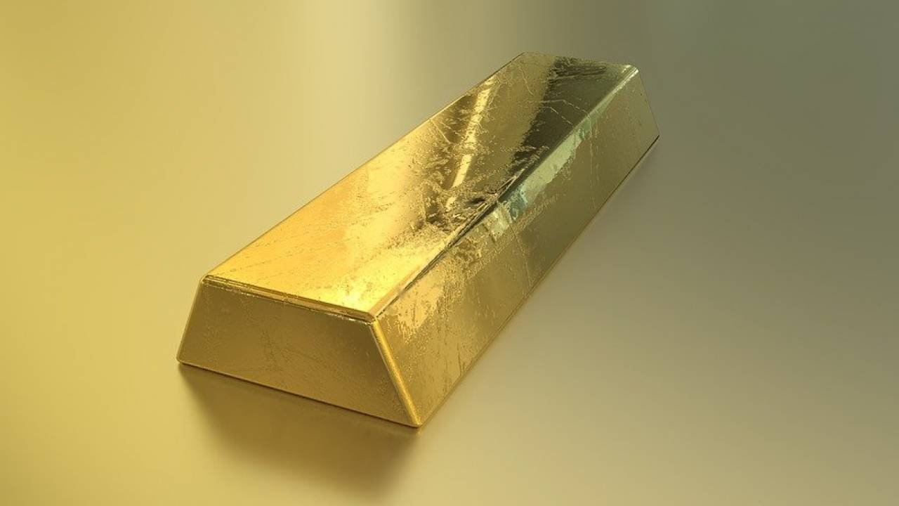 Членов ОПГ осудили за контрабанду золота в Казахстан