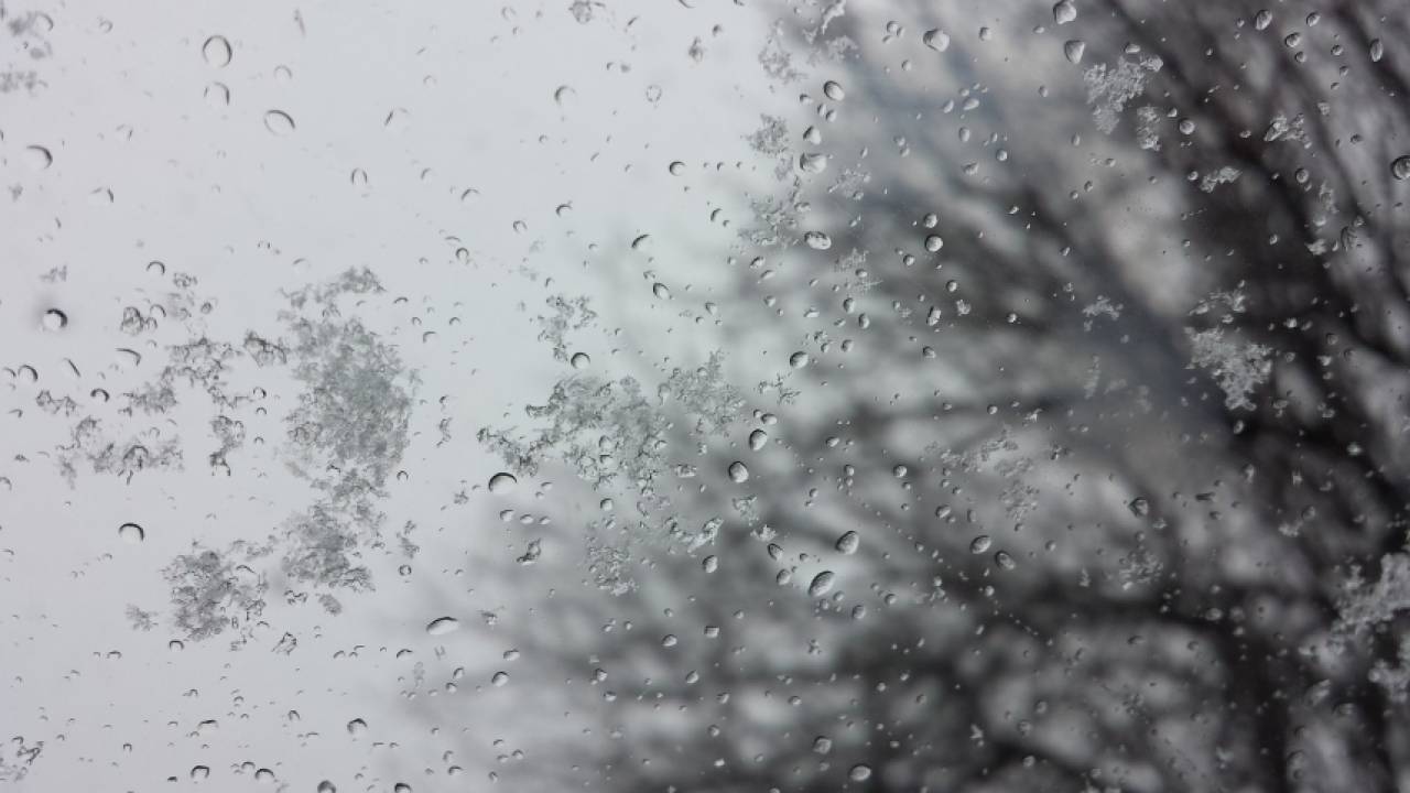 Дождь и снег ожидаются 5 марта на большей части Казахстана 