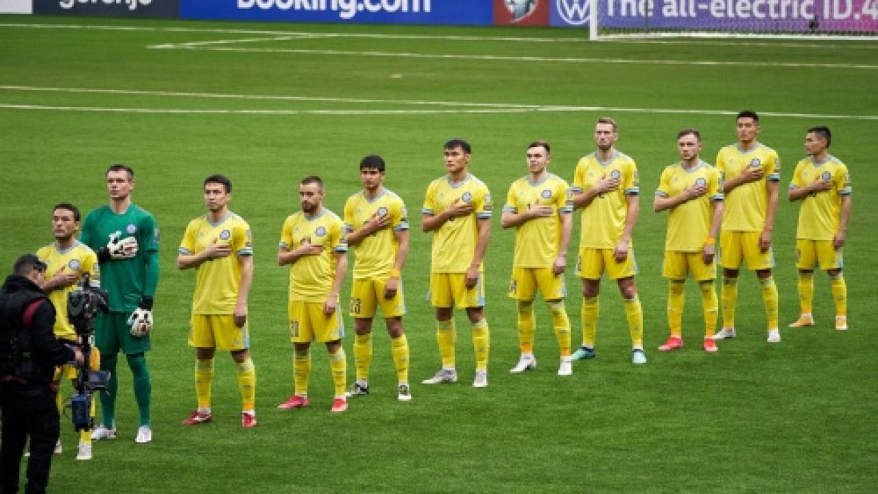 Каково положение сборной Казахстана на ЧМ-2022 после поражения Франции