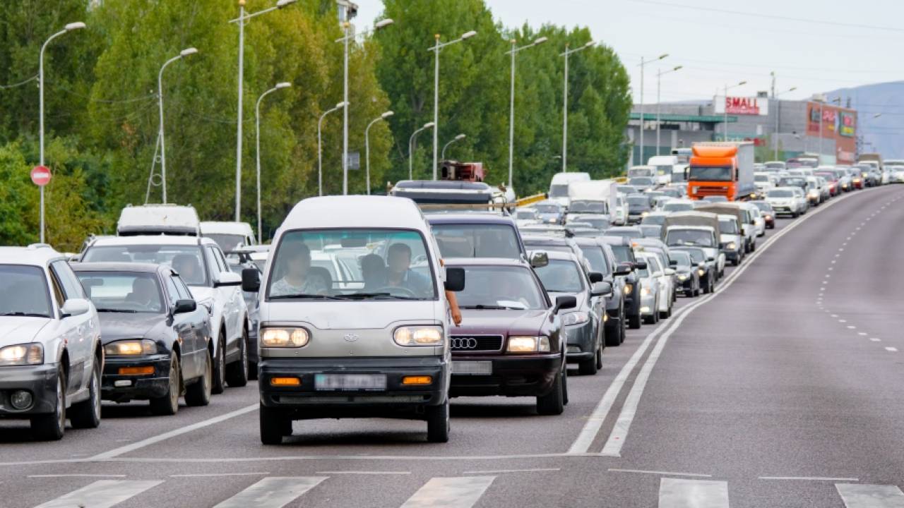 Казахстан занял 51 место в рейтинге худших стран по пробкам на дорогах