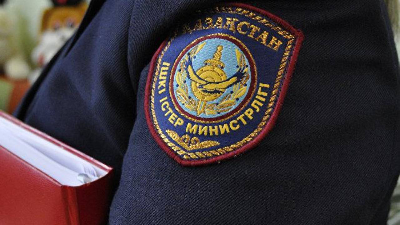 Мошенница "продавала" должности в полиции жителям Уральска