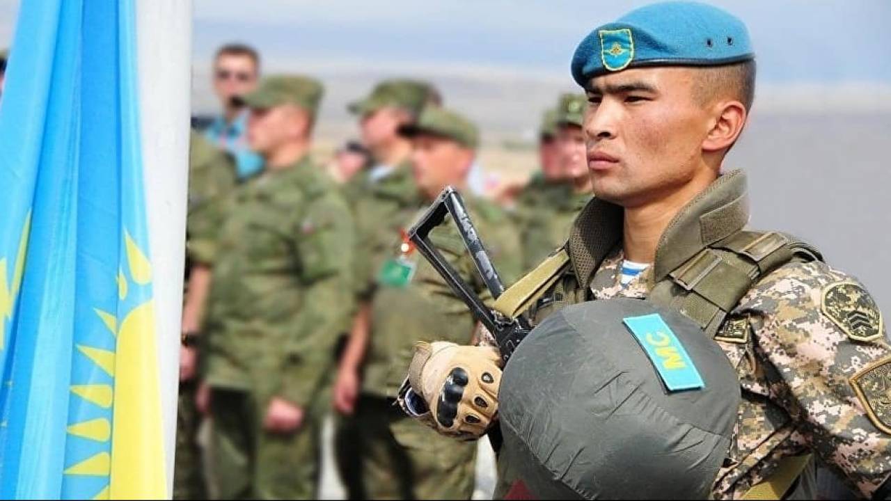 Определено место Казахстана в мировом рейтинге военной мощи