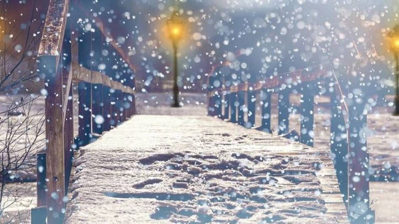 Сильный снегопад ожидается в Казахстане