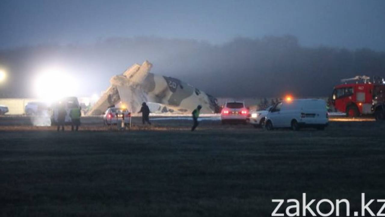 Совет генералов Казахстана выразил соболезнования семьям погибших летчиков