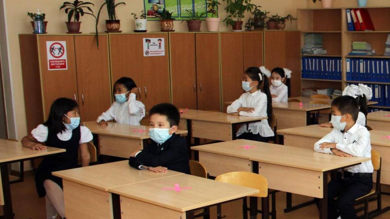 Аким Алматы: Дефицит мест в алматинских школах будет снижен на 73%