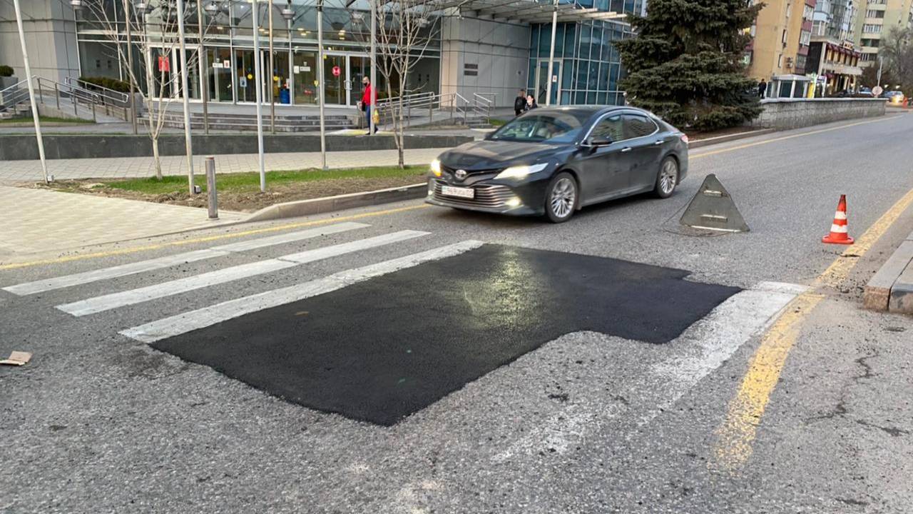 Более 2000 дефектов устранено на дорогах Алматы