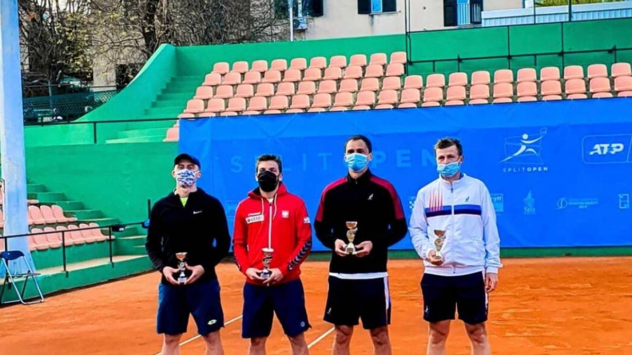 Казахстанские теннисисты стали победителями турнира в Хорватии