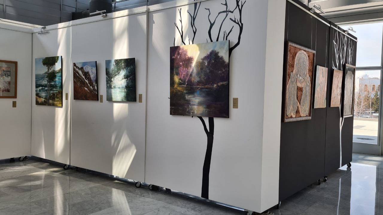 Художественная выставка "Континент искусства" открылась в галерее Forte Kulanshi ArtSpace