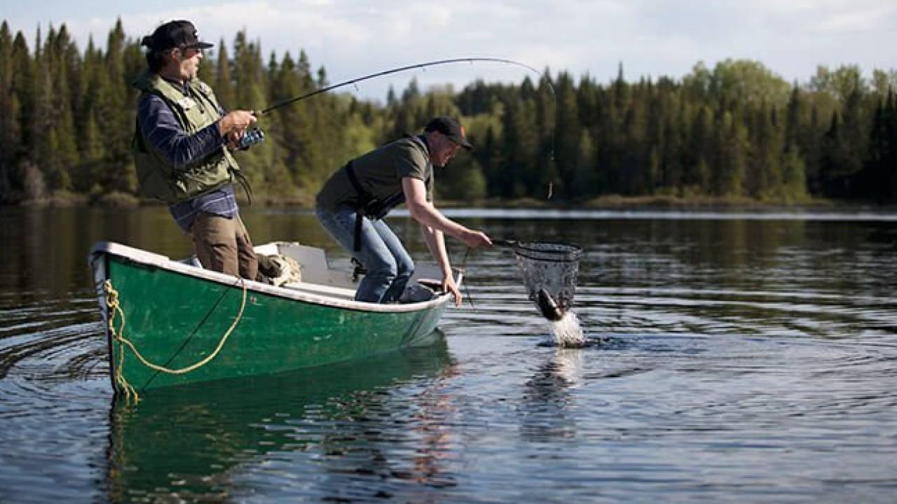 На реках и водоемах Казахстана введут ограничения на рыбную ловлю