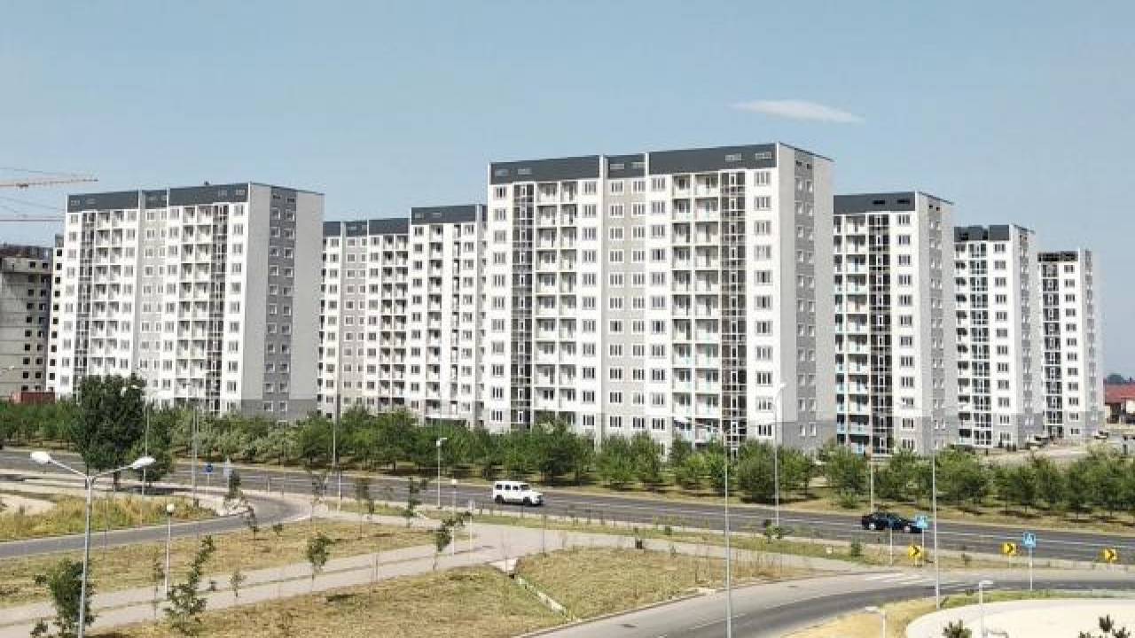 Цены на жилье в Казахстане к лету снизятся на 10% - прогноз