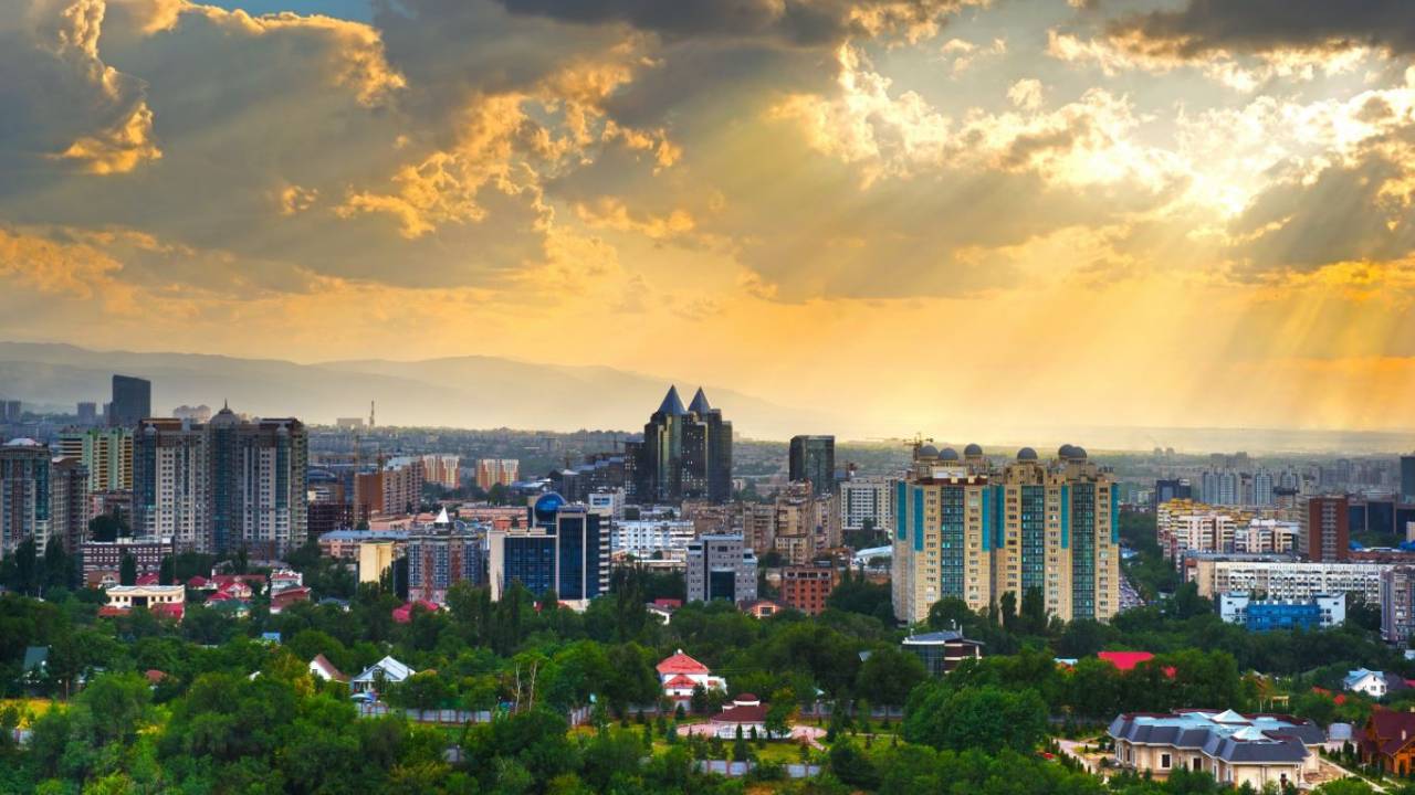 В Алматы напомнили о запрете на массовые мероприятия и митинги