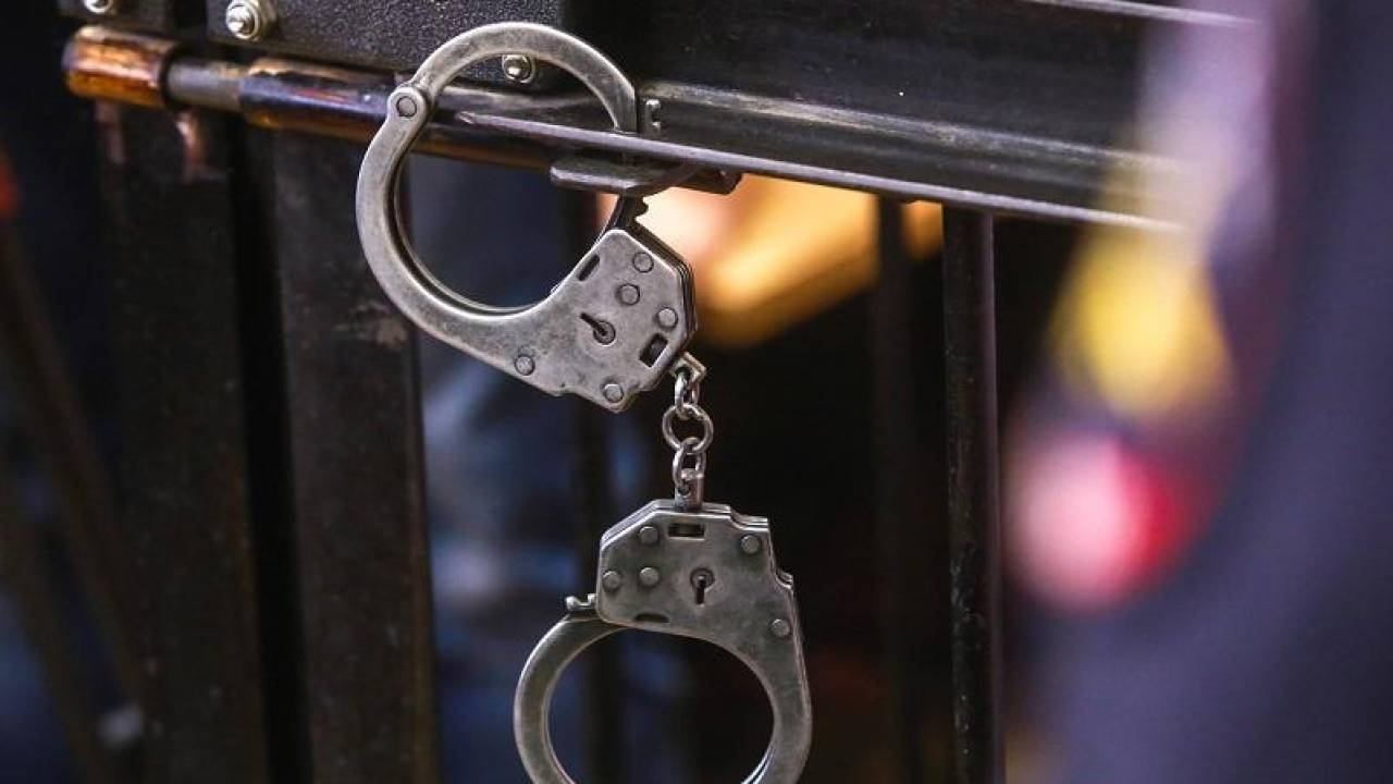 Алматинца арестовали на 5 суток за оскорбление врача