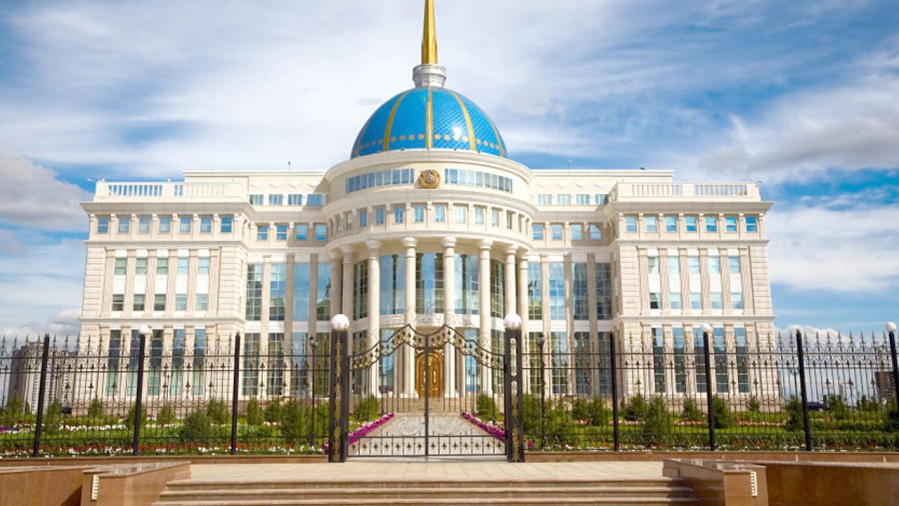 Главы государств поздравили Токаева с праздником Дня Победы