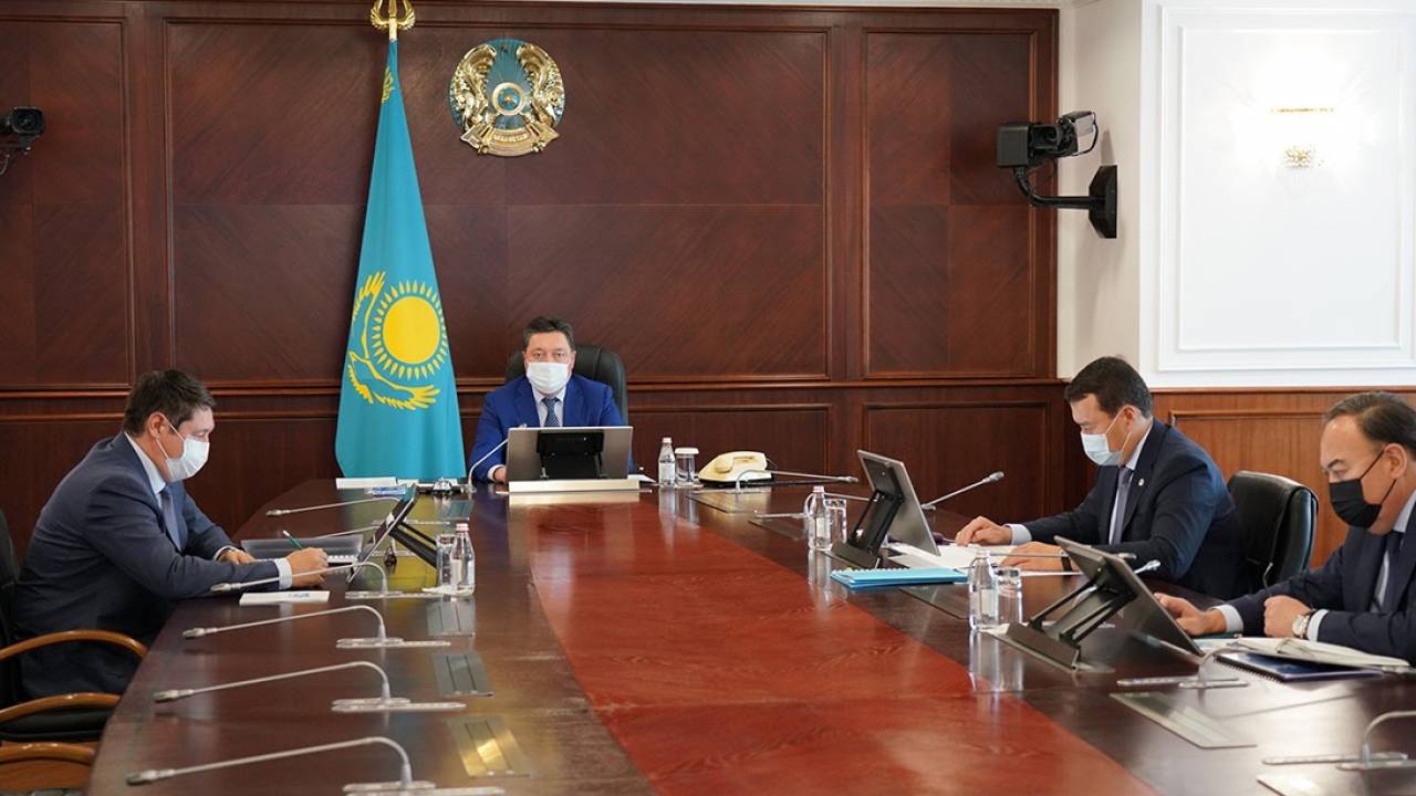 Инвестиции в основной капитал растут в Казахстане