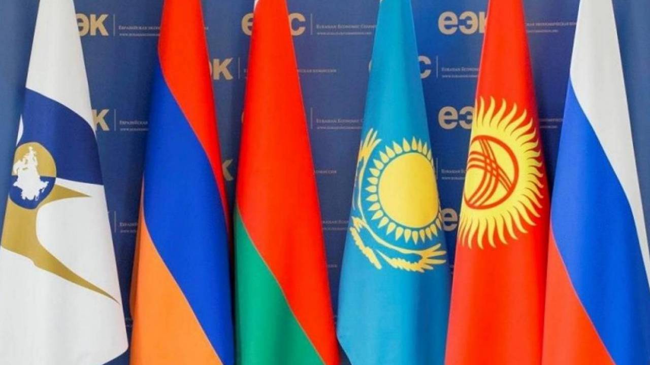 Казахстан ратифицировал соглашение ЕАЭС об обращении отдельных видов продукции