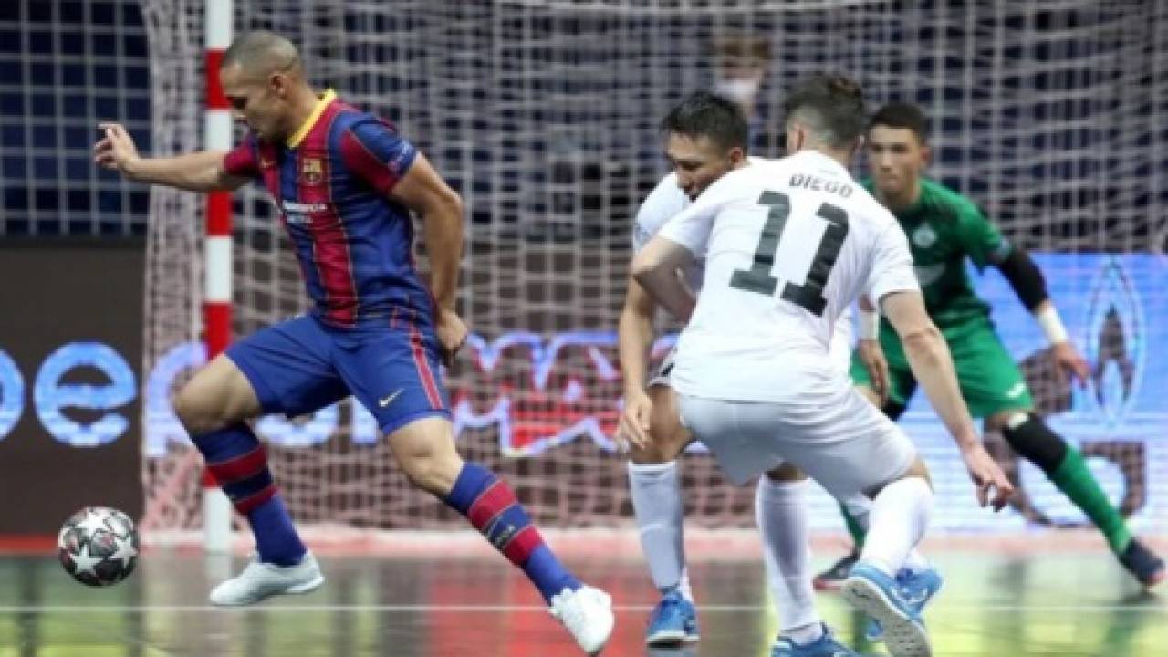"Кайрат" проиграл "Барселоне" в полуфинале Лиги Чемпионов со счетом 2:3