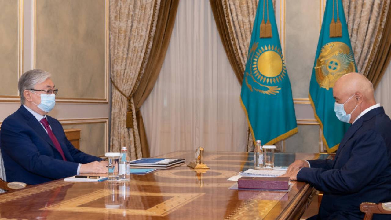 Токаеву рассказали о развитии Туркестанской области за три года