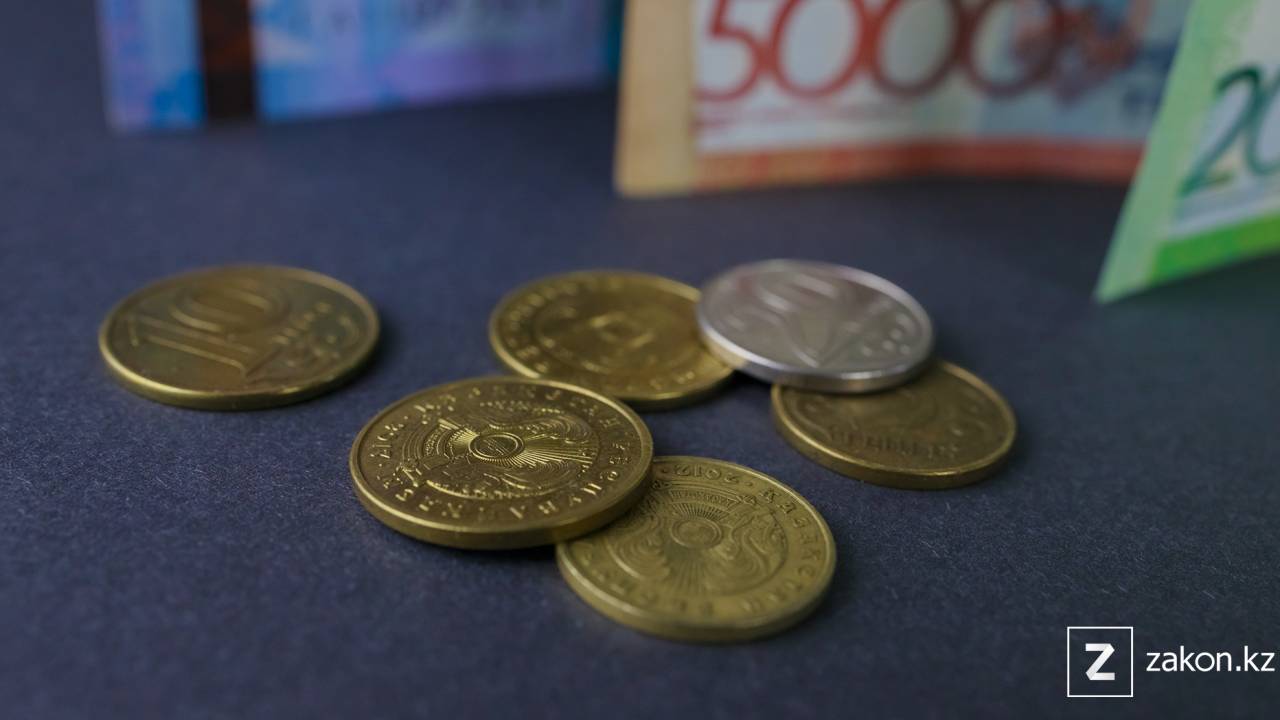 Тысячу тенге будут платить казахстанцам за сообщения о невыдаче чека