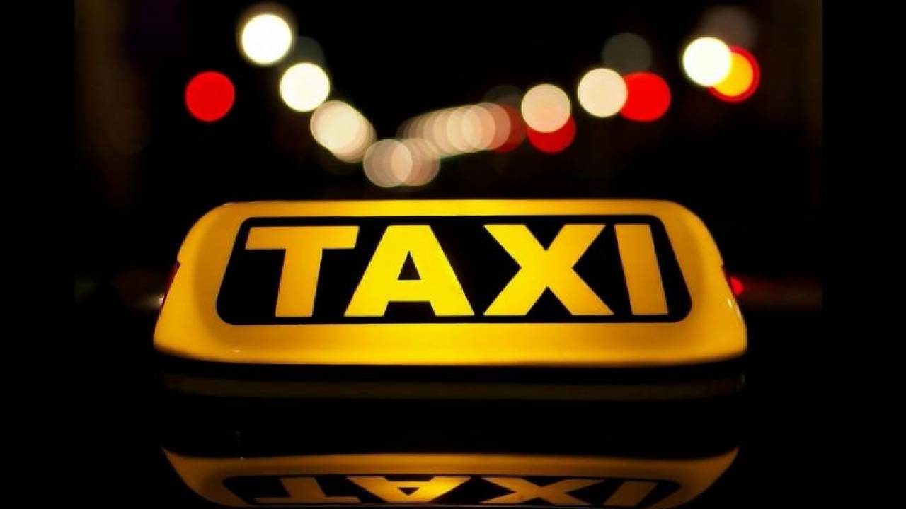 Чиновники ЗКО передадут служебные авто на создание сети такси