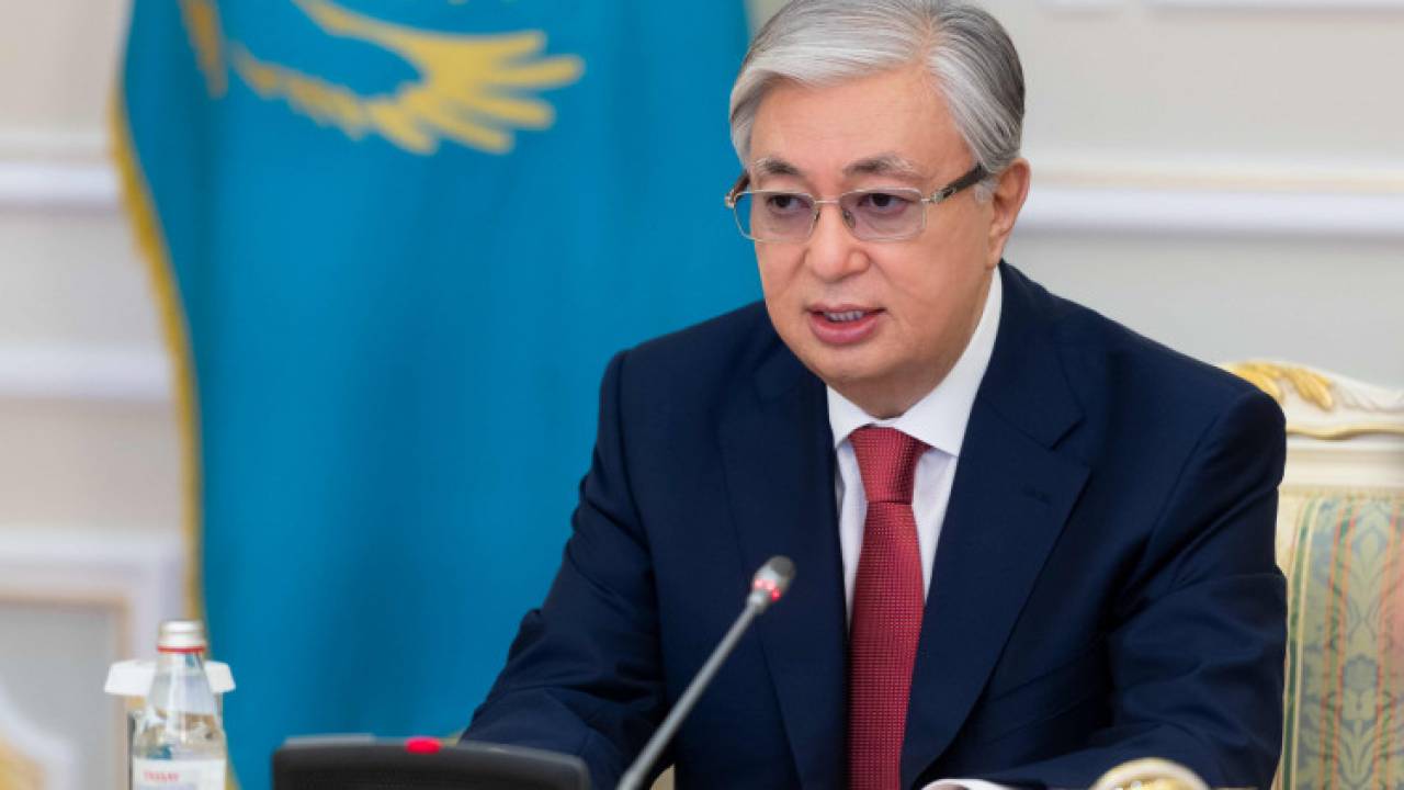 Казахстан продолжит активную работу по привлечению инвестиций - Токаев