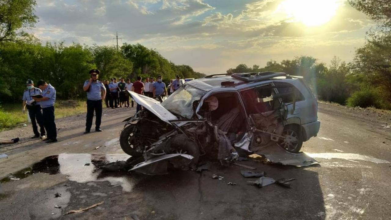 Семь человек погибли в страшном ДТП на Кульджинке