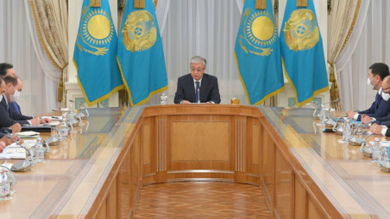 Токаев провел совещание по вопросам выборов сельских акимов