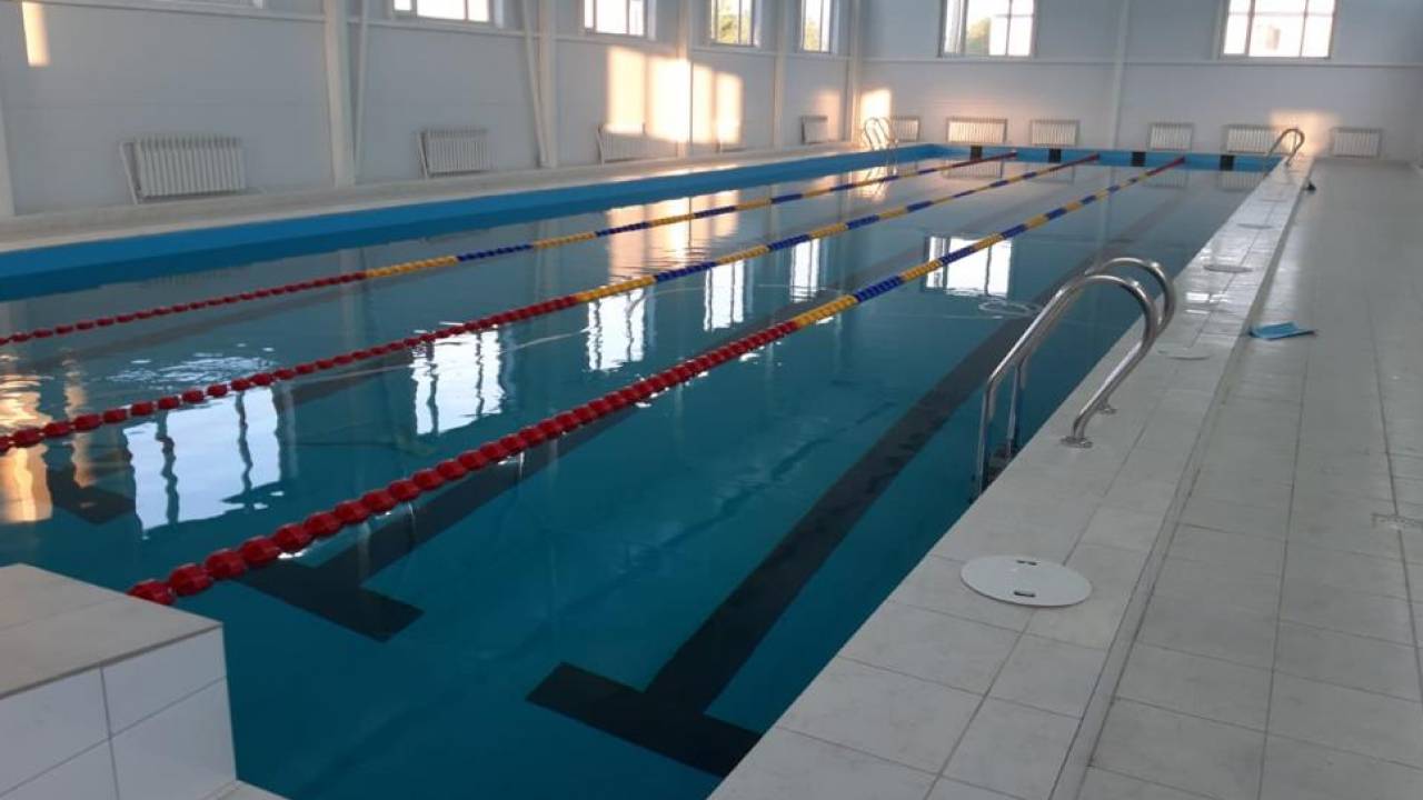 В год 30-летия Независимости Казахстана в Амангельдинском районе построен первый крытый бассейн