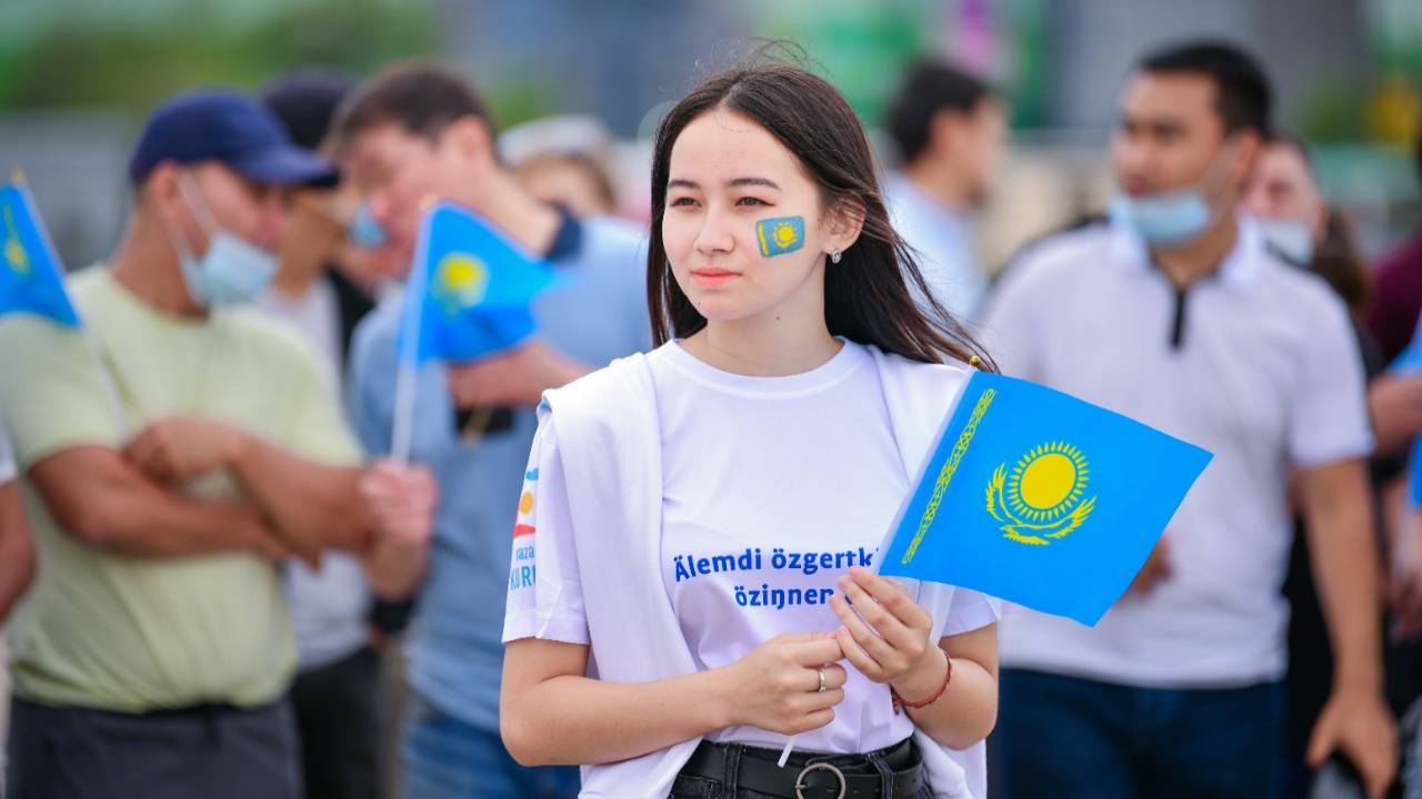 В Уральске торжественно отметили День государственных символов РК