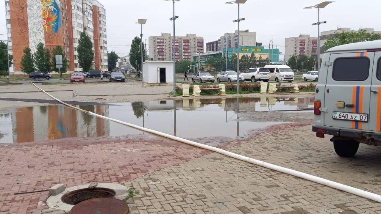 Владельцам подтопленных домов в Уральске выплатят компенсацию