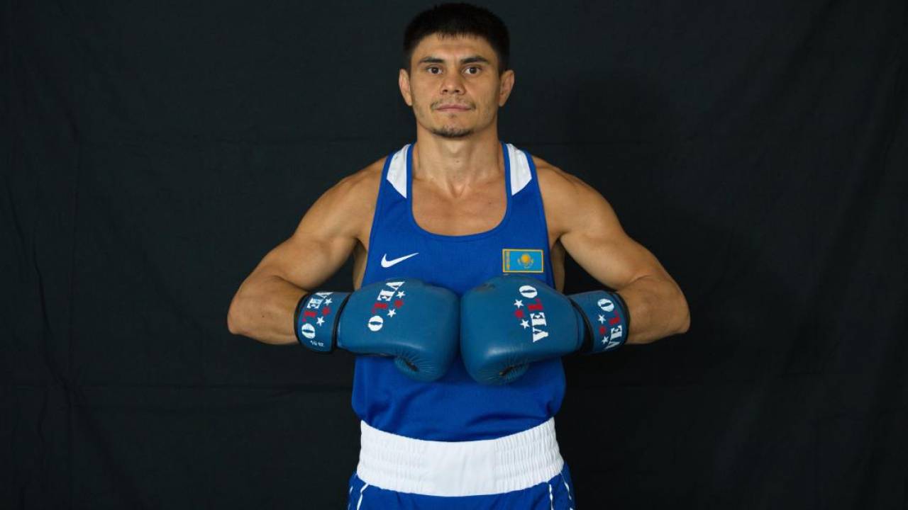 Казахстанский боксер прошел в 1/4 финала Олимпиады без боя