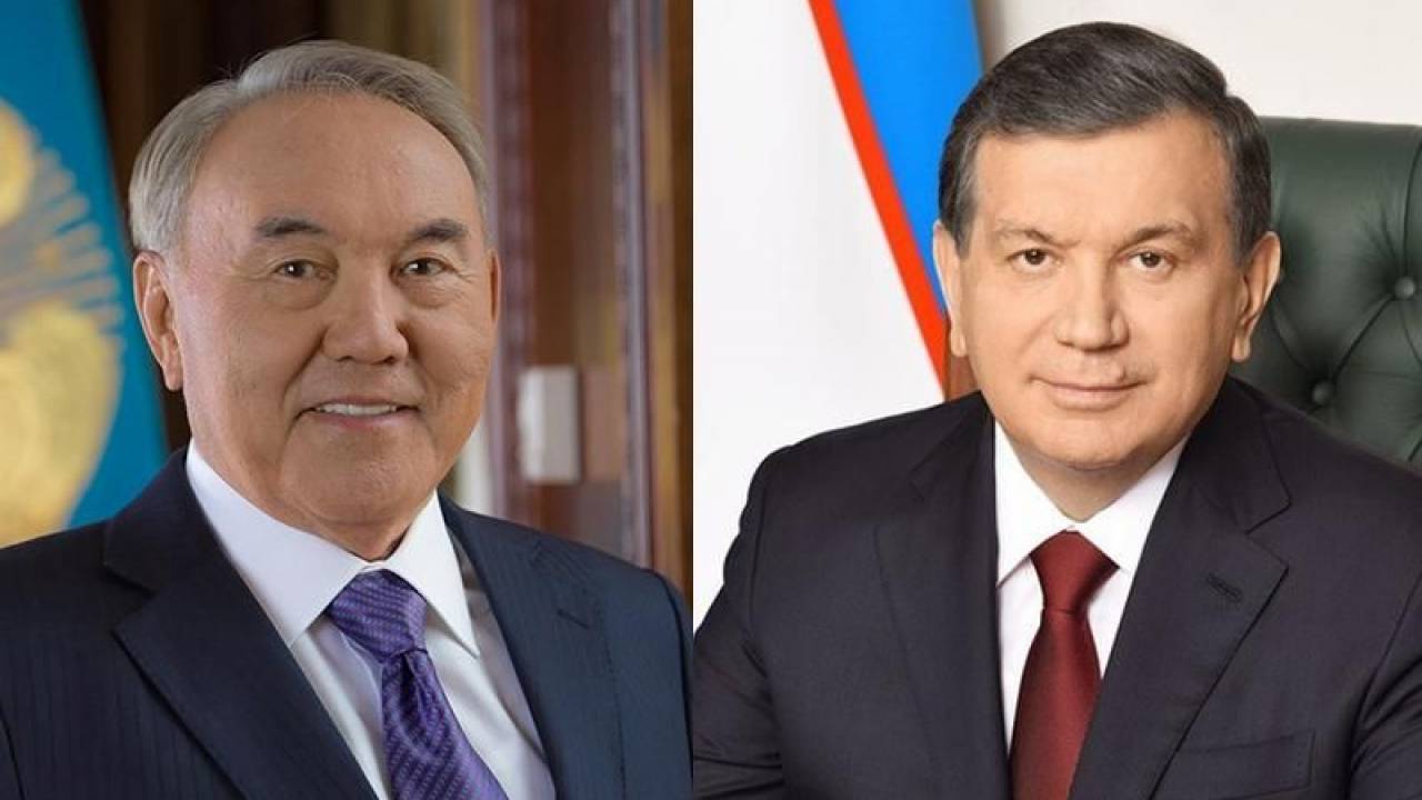 Назарбаев поздравил Мирзиеева с днем рождения